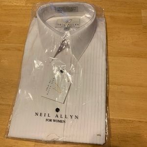 Women’s banquet tuxedo shirt